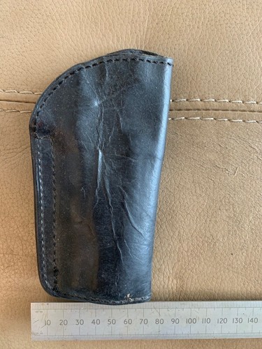 Black leather belt mounted - black,